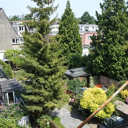 Sleep Amsterdam Diemerbrug